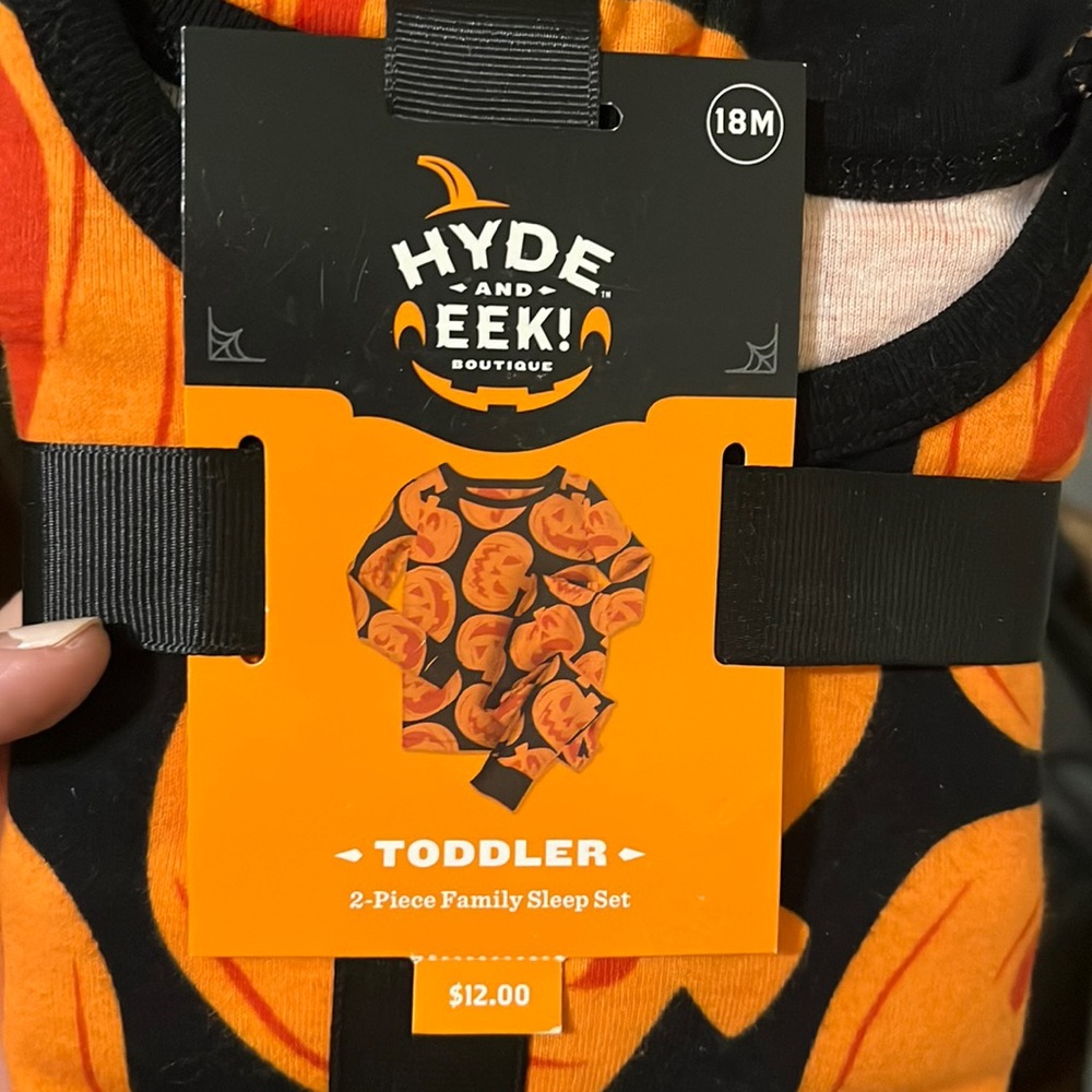Toddler pjs NWT